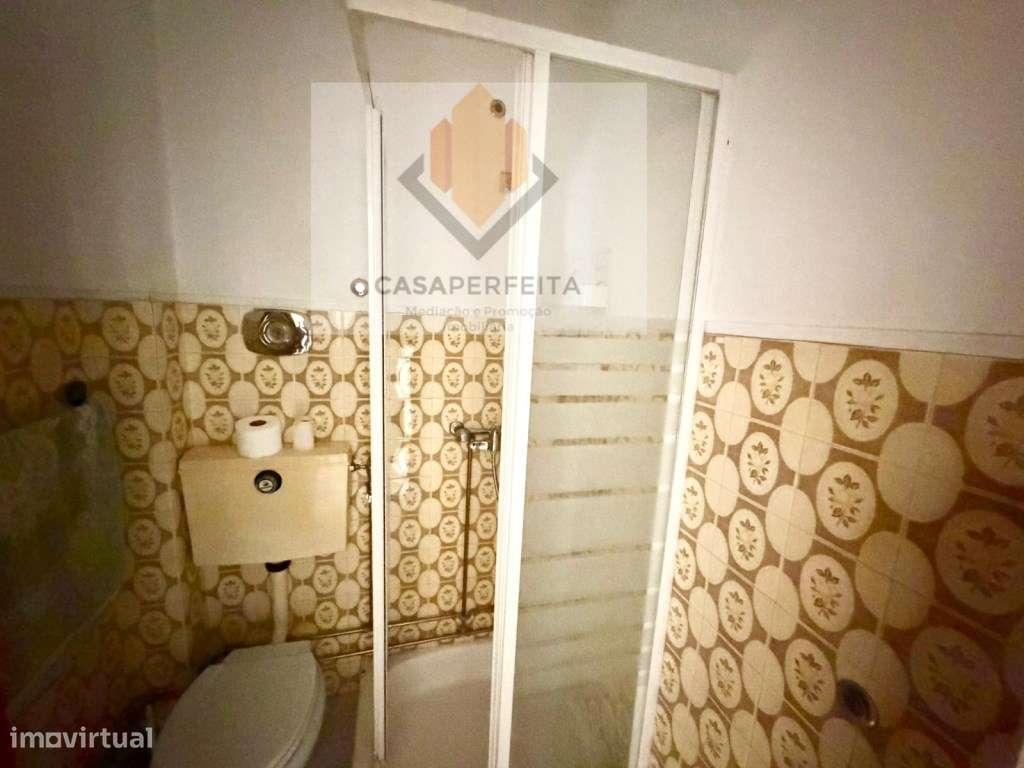 2 Andares Moradia T3 com Terreno, Anexo e Garagem - Avintes-34