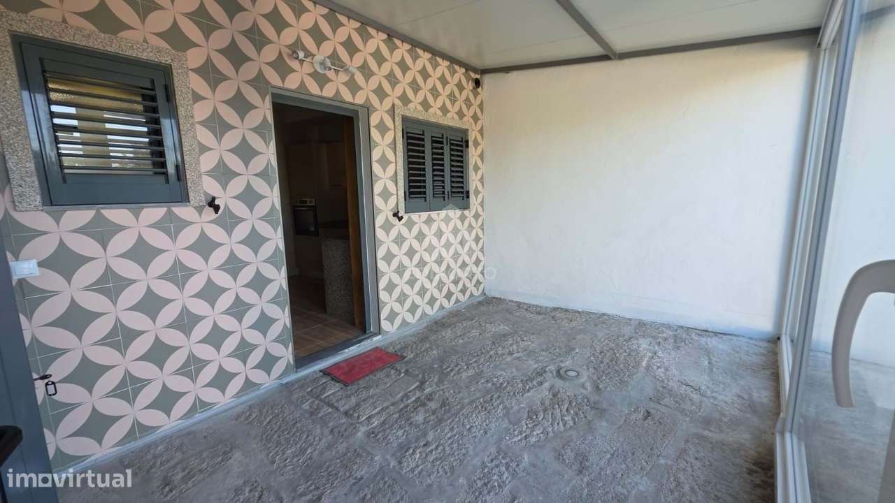 Arrendamento de Espetacular Moradia T3 de Duas Frentes em Paranhos - Grande imagem: 5/29