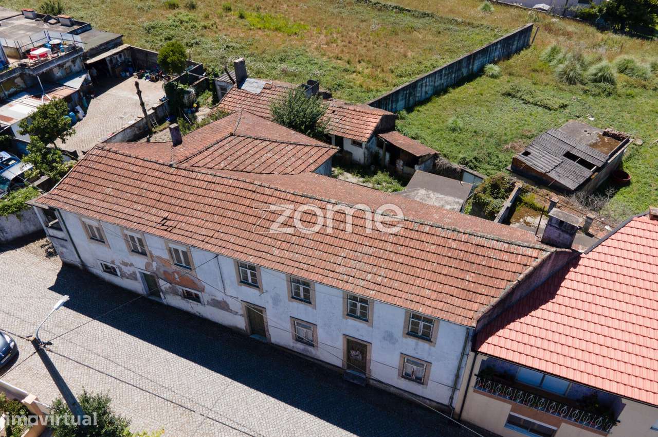 Moradia T5+2 com terreno em São Pedro fins, Maia, Porto - Grande imagem: 2/60