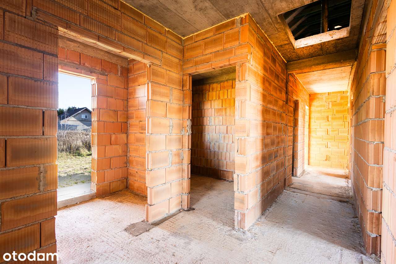 Krzyżanowice - gm. Bochnia - dom + garaż- stan surowy zamknięty.-11