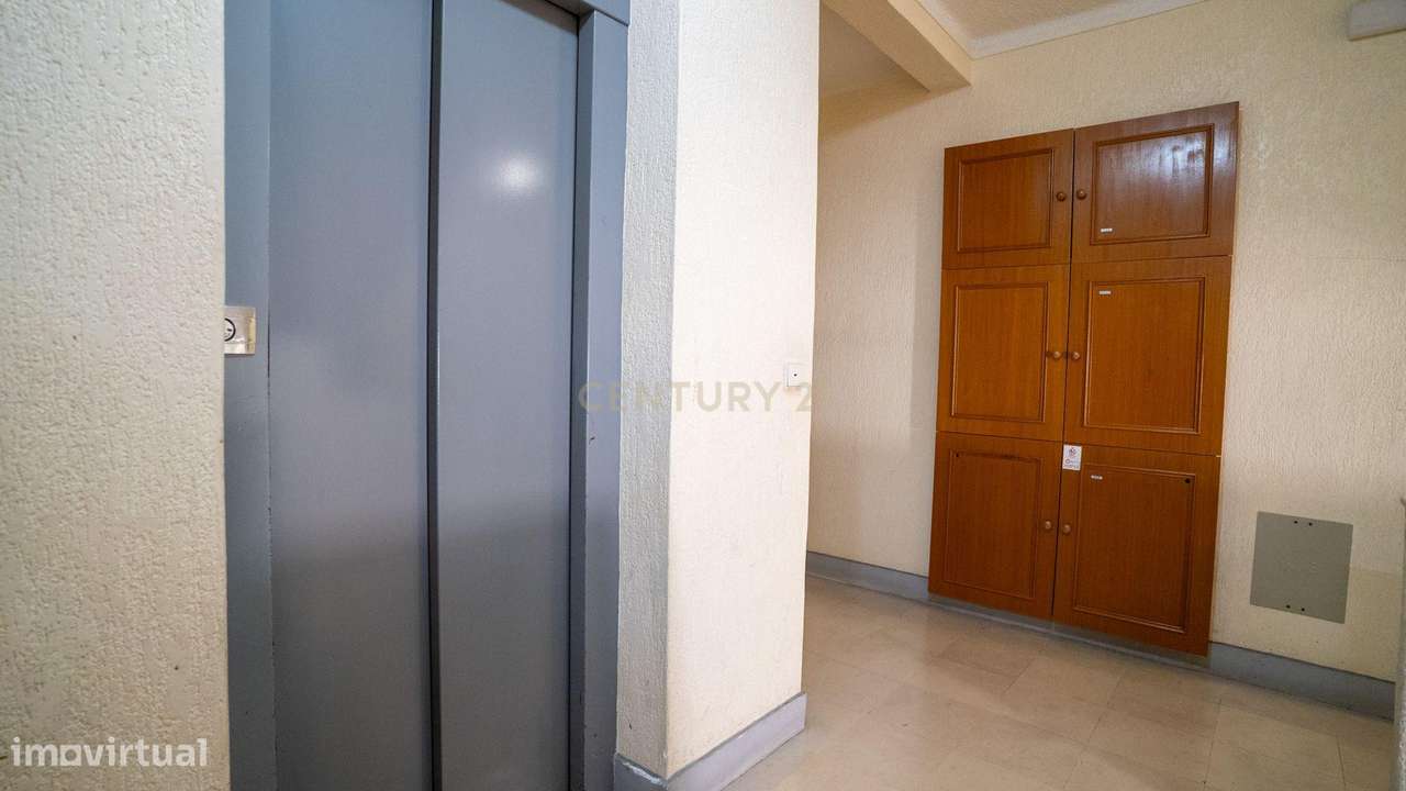 T3 com terraço e garagem-20