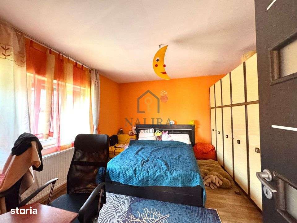 Apartament cu 2 camere de vanzare Central str. Rozelor-1