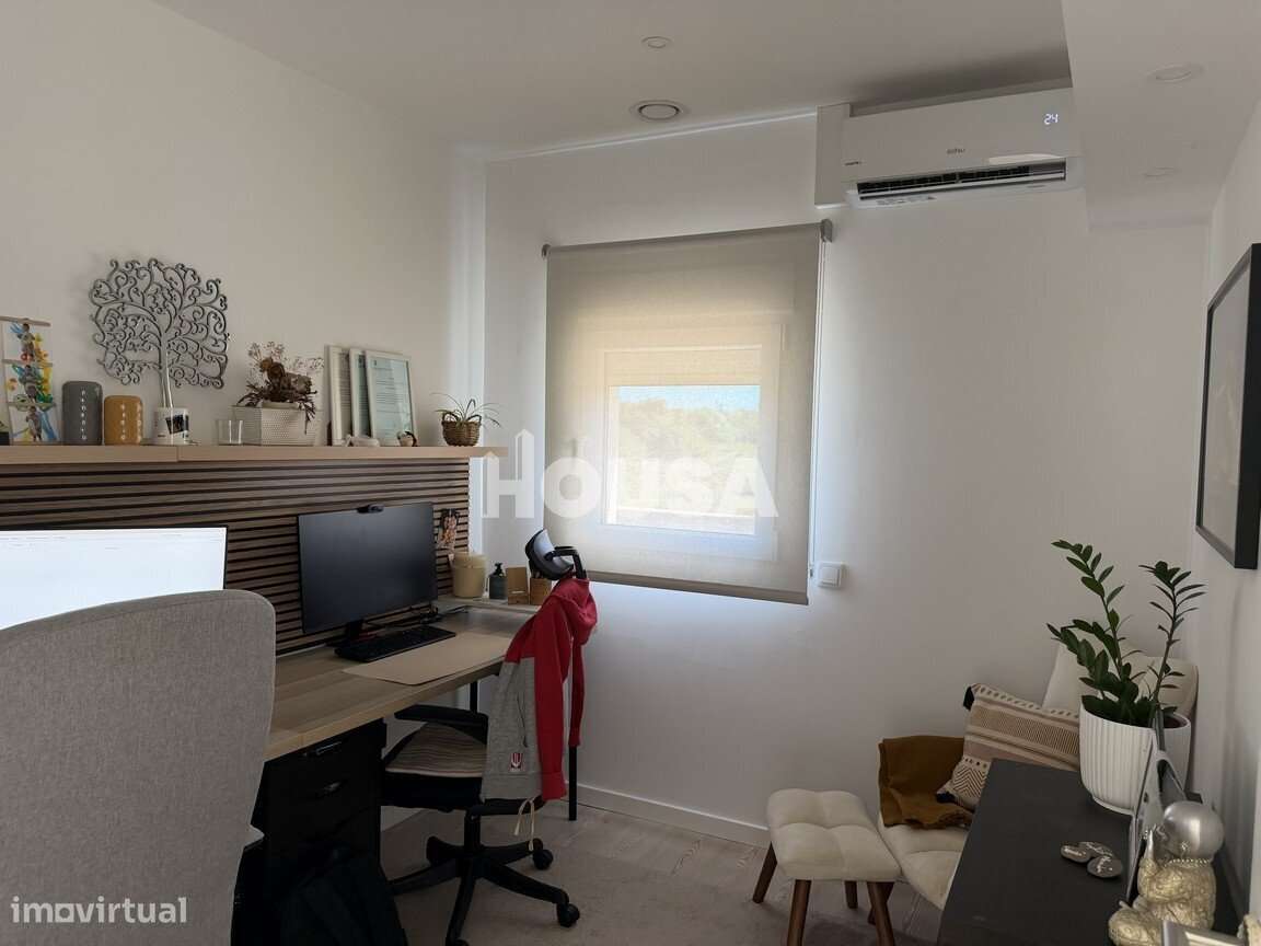 Moradia T3 térrea totalmente renovada na Gândara dos Olivais-18