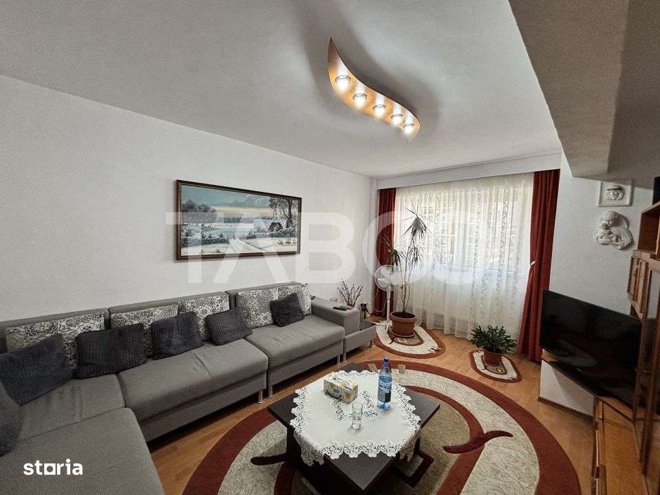 Apartament de vanzare 3 camere 65mp cu pivnita zona Valea Aurie Sibiu - Imagine principală: 4/17