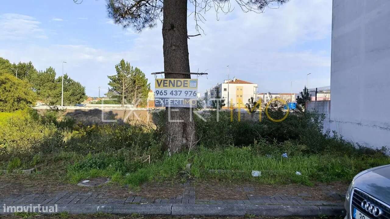 Terreno Lote Construção Marinha Grande 425m2 área nobre - Grande imagem: 2/17
