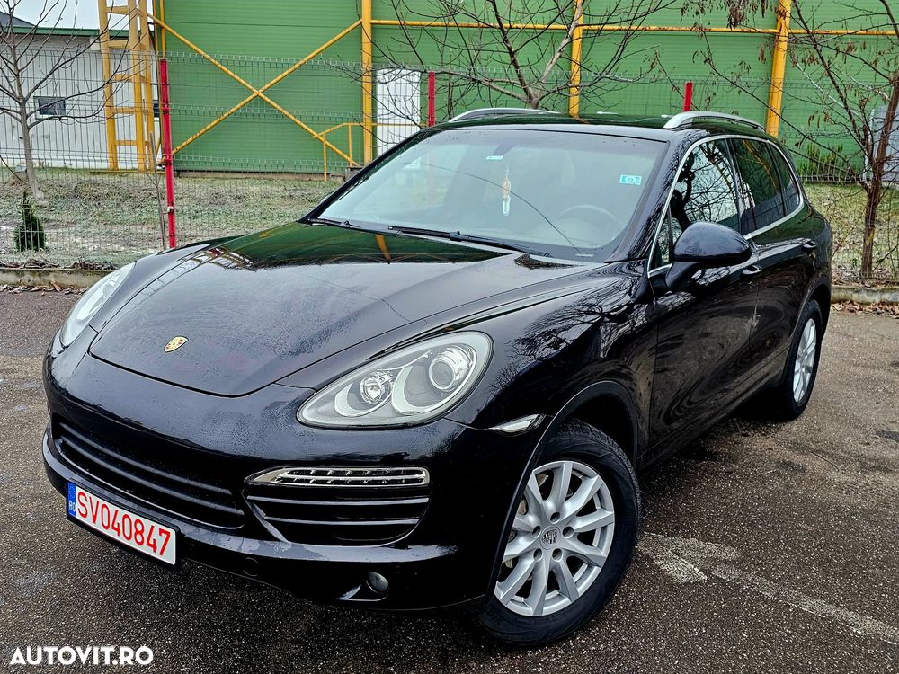 second-hand-porsche-cayenne-18-750-eur-235-500-km-autovit