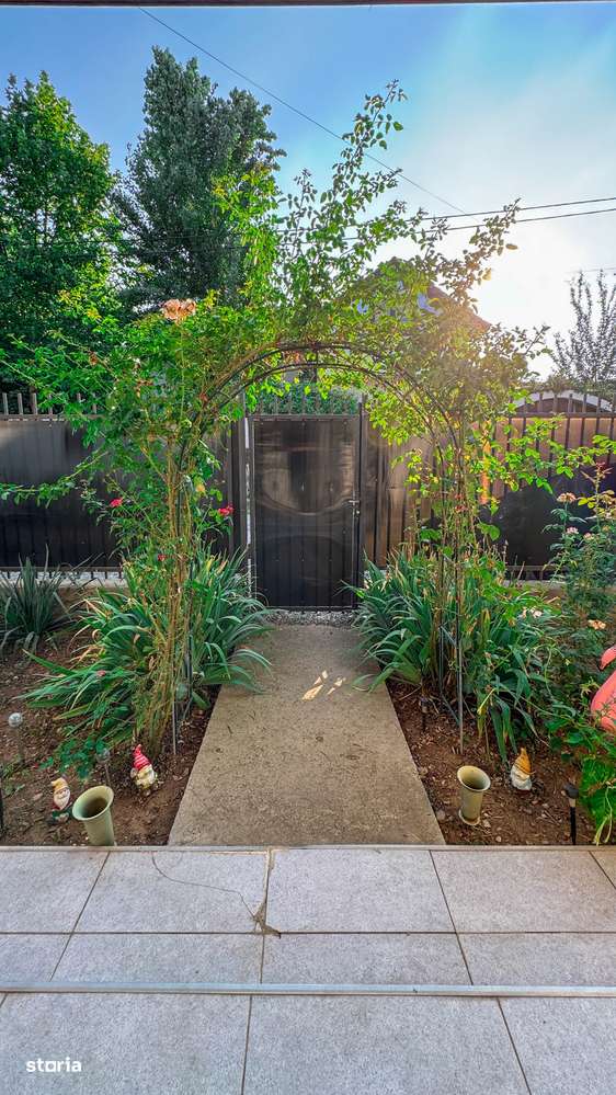 Vila individuala, cu 4 camere si o curte libera de 342,42 mp - Imagine principală: 5/12