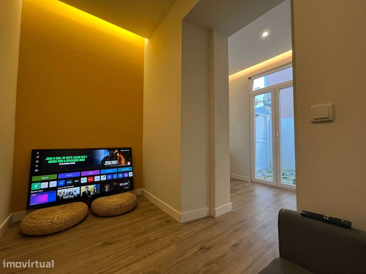 Apartamento Mobilado - Avenidas Novas - Grande imagem: 3/21