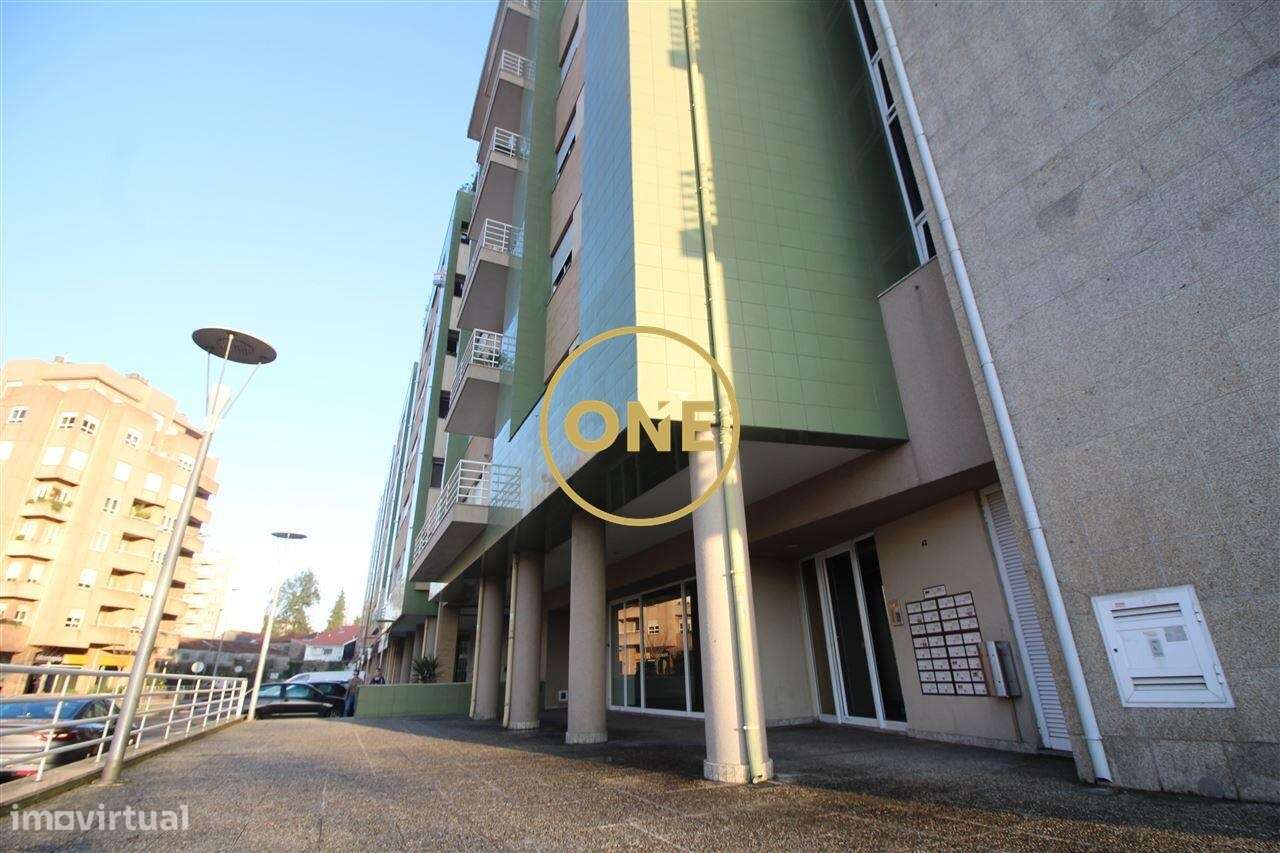 Excelente T1 no coração de Vila Nova de Famalicão para venda - Grande imagem: 2/10