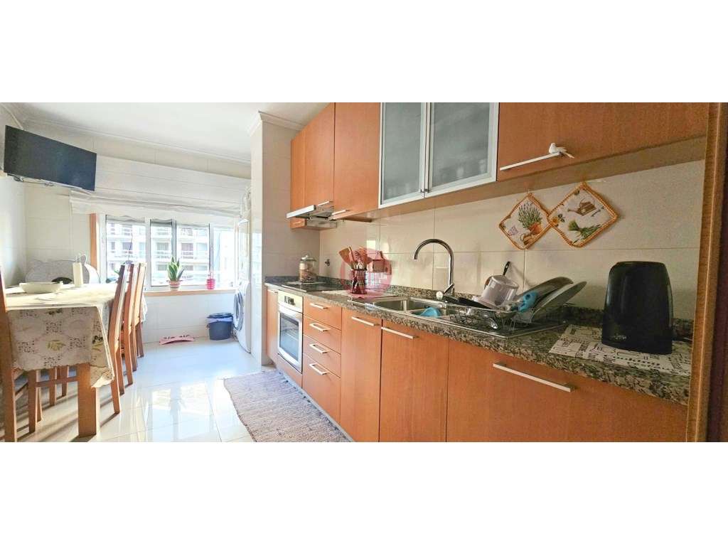 T2 no Talvai, Vila Nova de Famalicão | 2 Lugares de Garagem + Arrumo-4