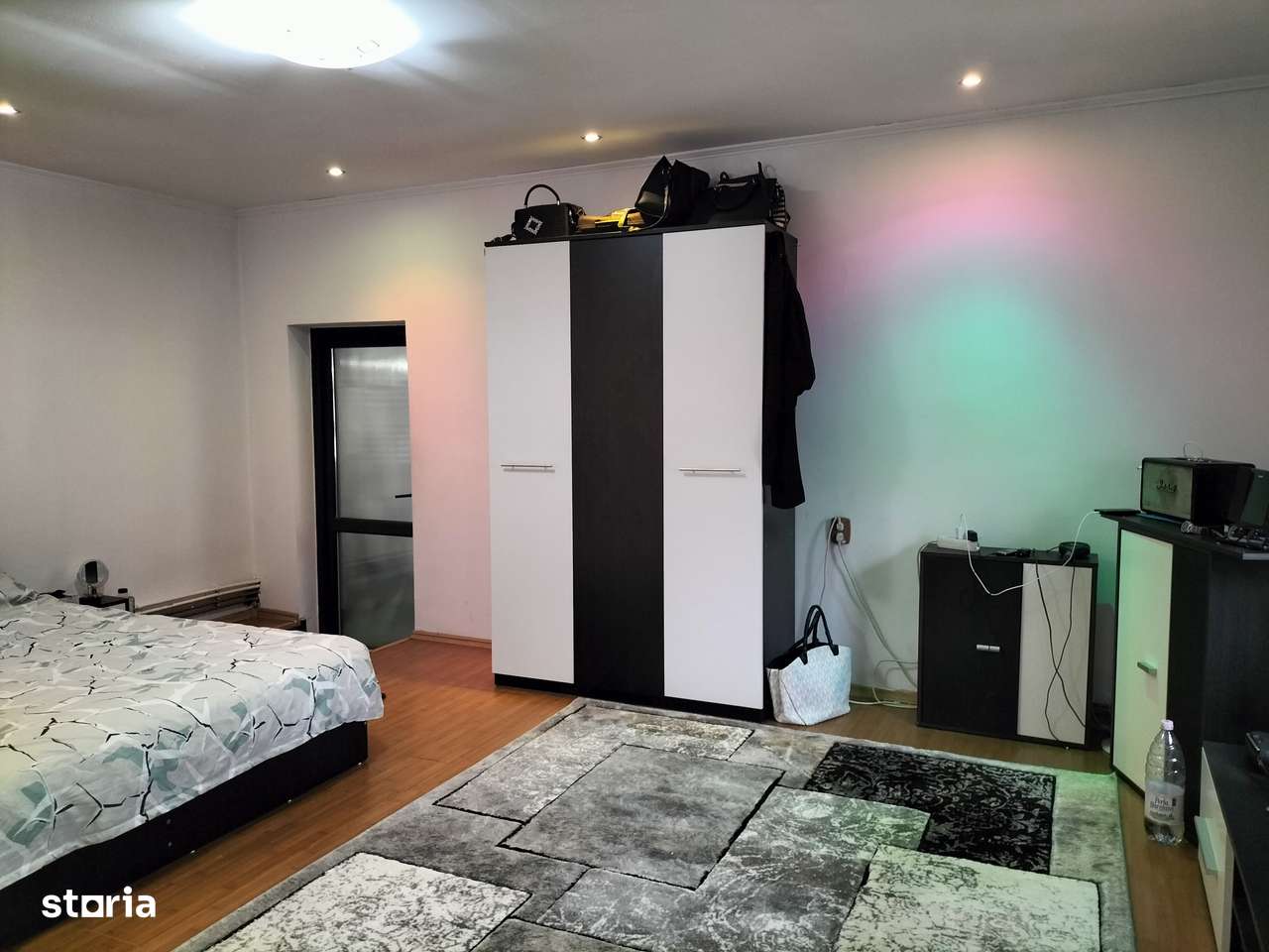 Casă de vânzare în Micești - Purcăreni, la doar 3 km de orașul Mioveni-5