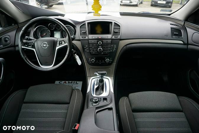 Opel Insignia - 9