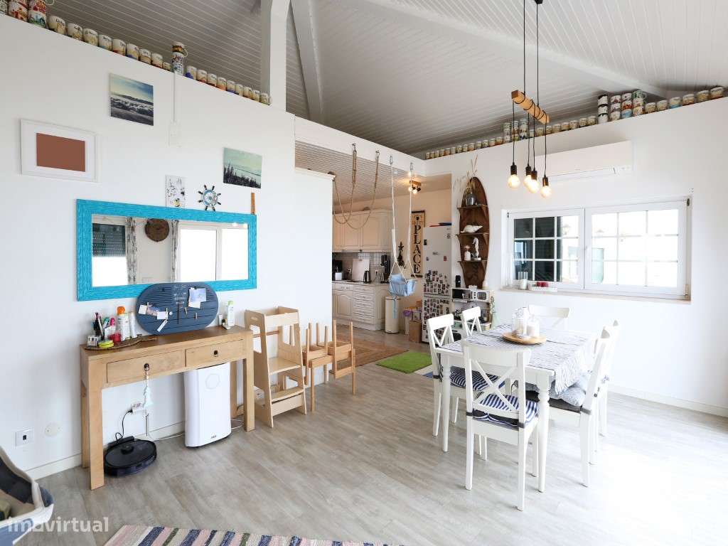 Moradia isolada V2+2 com vista mar na Praia da Légua - Grande imagem: 2/37