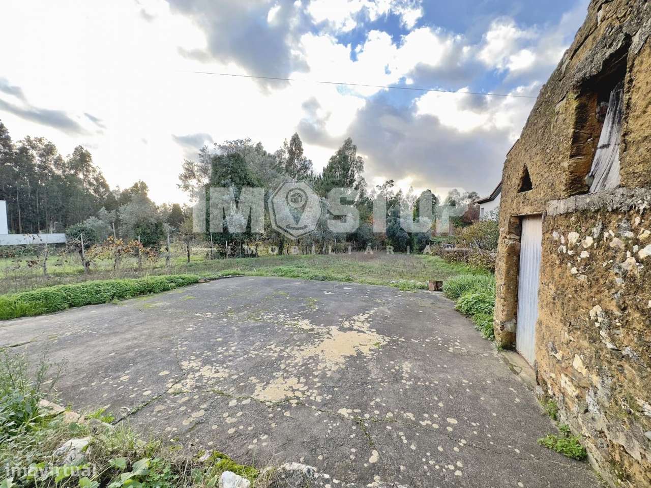 Terreno em Giesteira - Grande imagem: 3/4