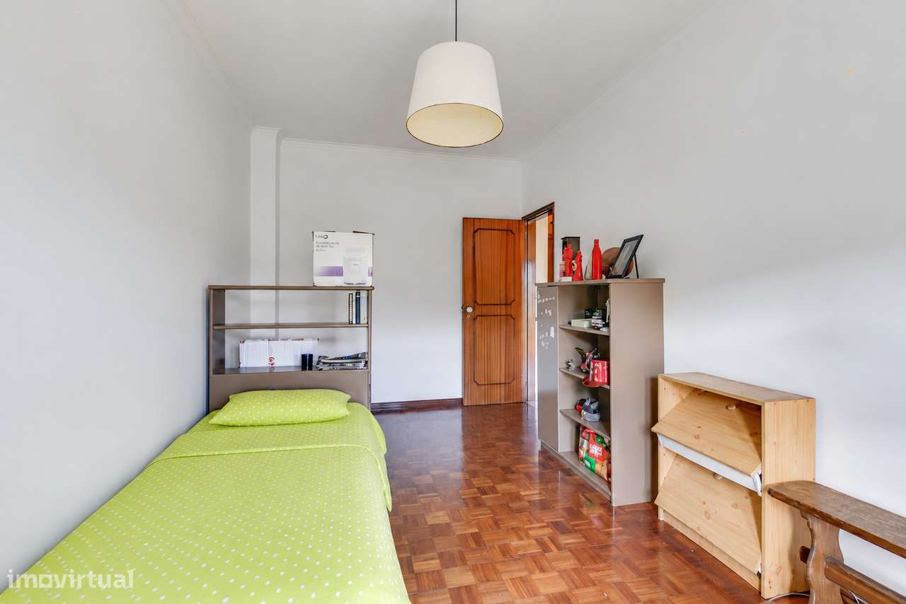APARTAMENTO T3 | MEM MARTINS | OURESSA-13