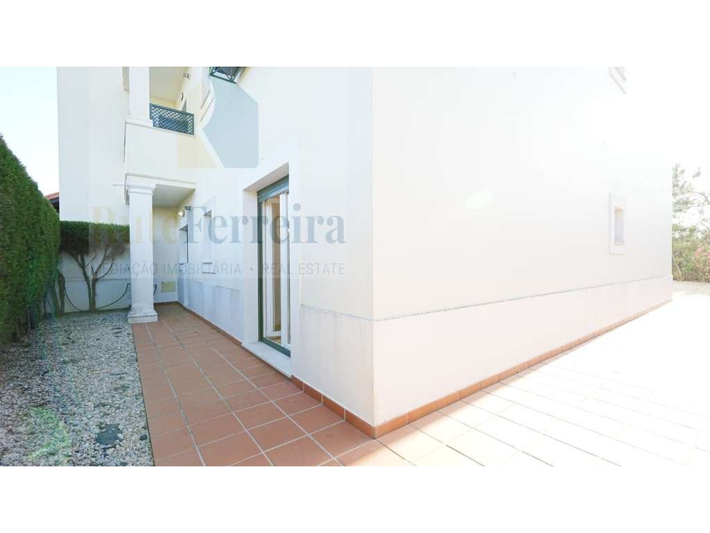 Apartamento T2 no Condomínio de Luxo Campo Real!-29