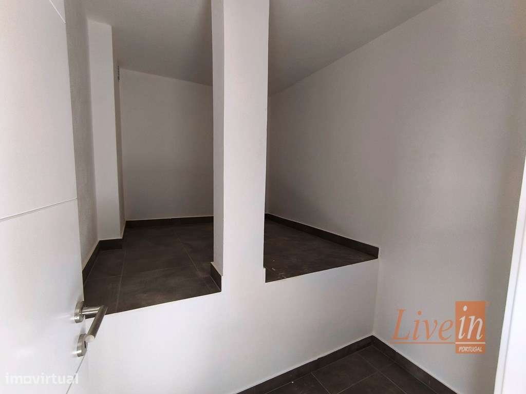 Penthouse T2 com Vista de Mar em Construção na Ericeira-17