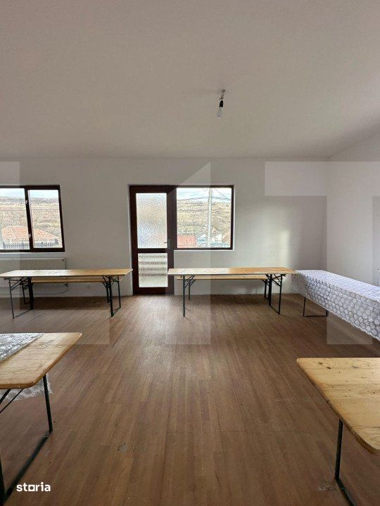 Casa 5 camere, 186 mp, 400 teren, 6 parcari, zona Valea Chintaului