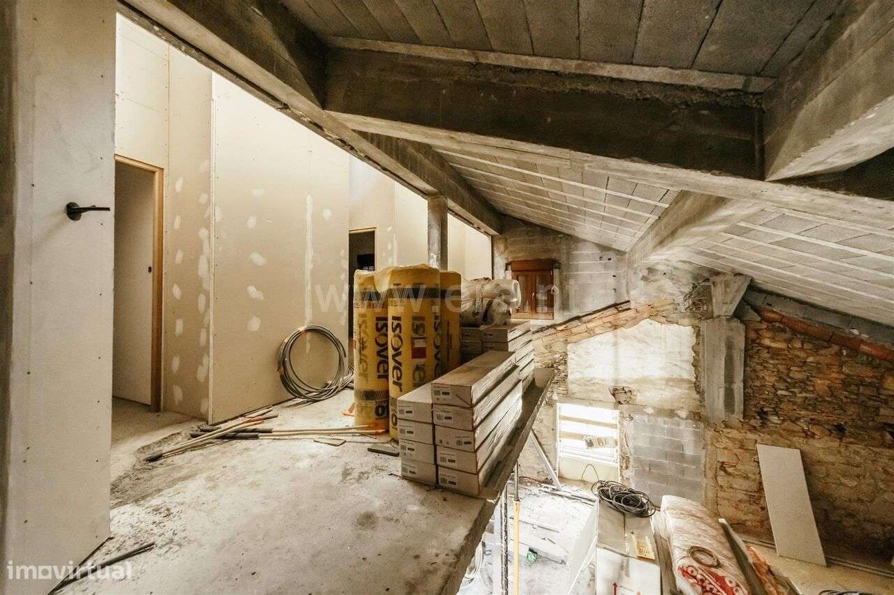 Moradia Isolada T4 / Covilhã, Ourondo - Grande imagem: 5/11