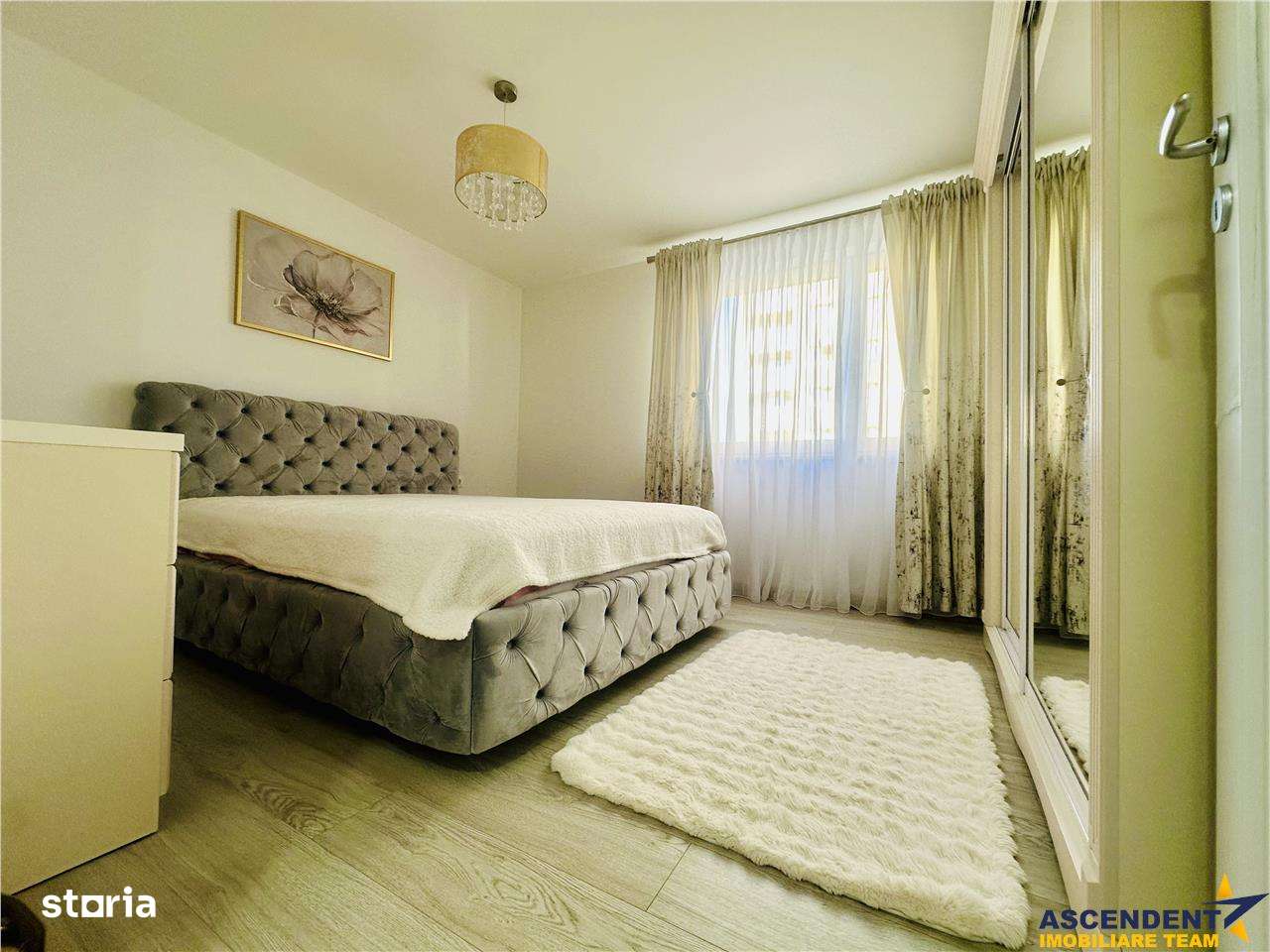 Pret negociabil pentru o singura persoana- Studio deosebit, loc parcar - Imagine principală: 2/17