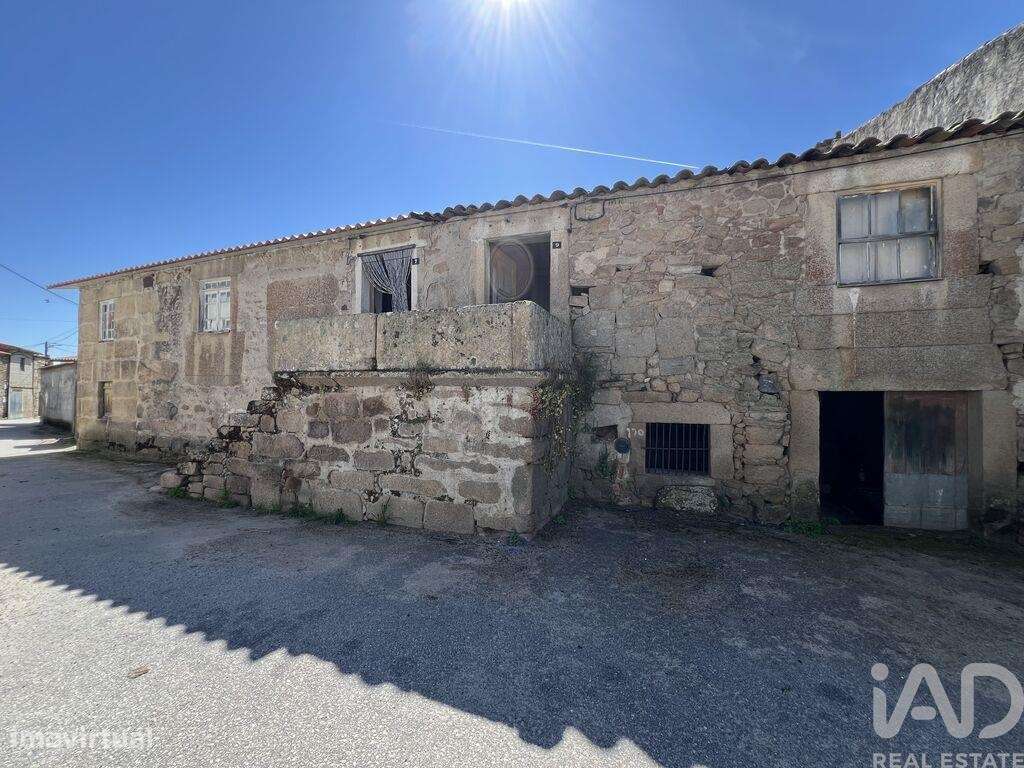 Casa de aldeia T3 em Castelo Rodrigo de 97,00 m2 - Grande imagem: 2/12