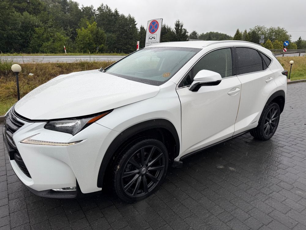 Lexus NX I (2014-2021) 300h Business Edition 2016