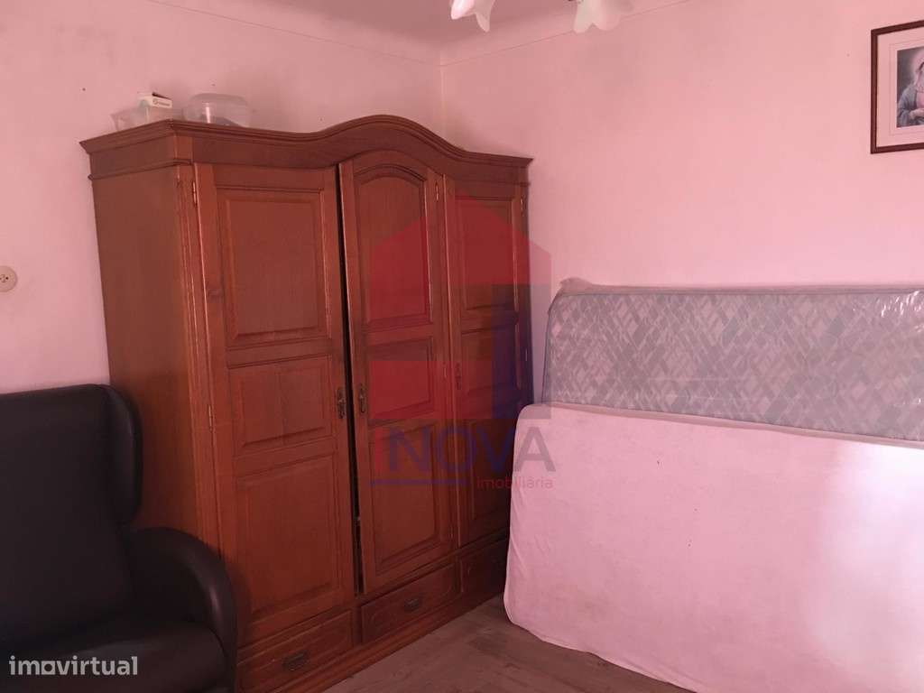 Moradia, Valbom S. Pedro - Grande imagem: 5/13