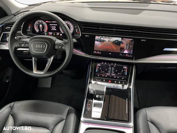 Audi Q8 - 5