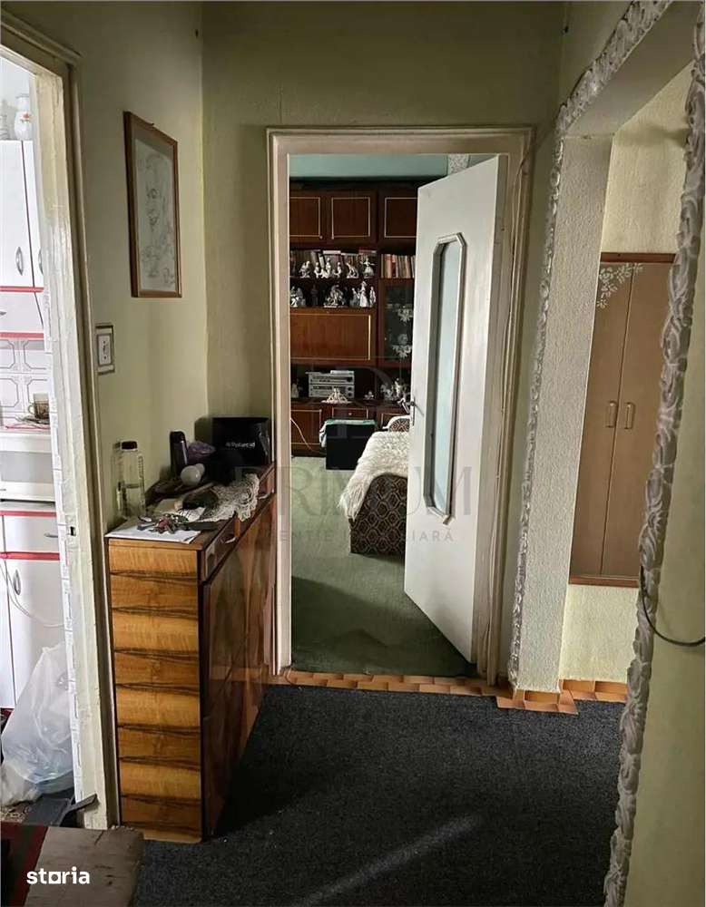 SIMION BARNUTIU - 3 CAM - DECOMANDAT - 2 BAI - 2 BALCOANE - BOXA - CEN - Imagine principală: 3/10