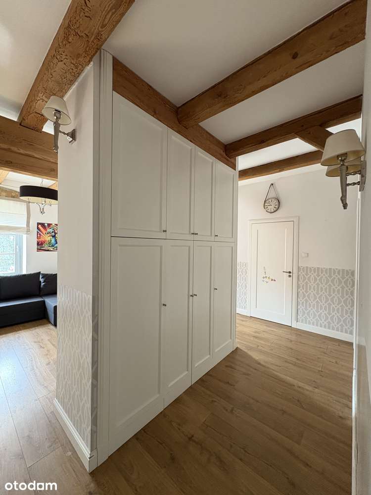 Mieszkanie w świetnym klimacie-7