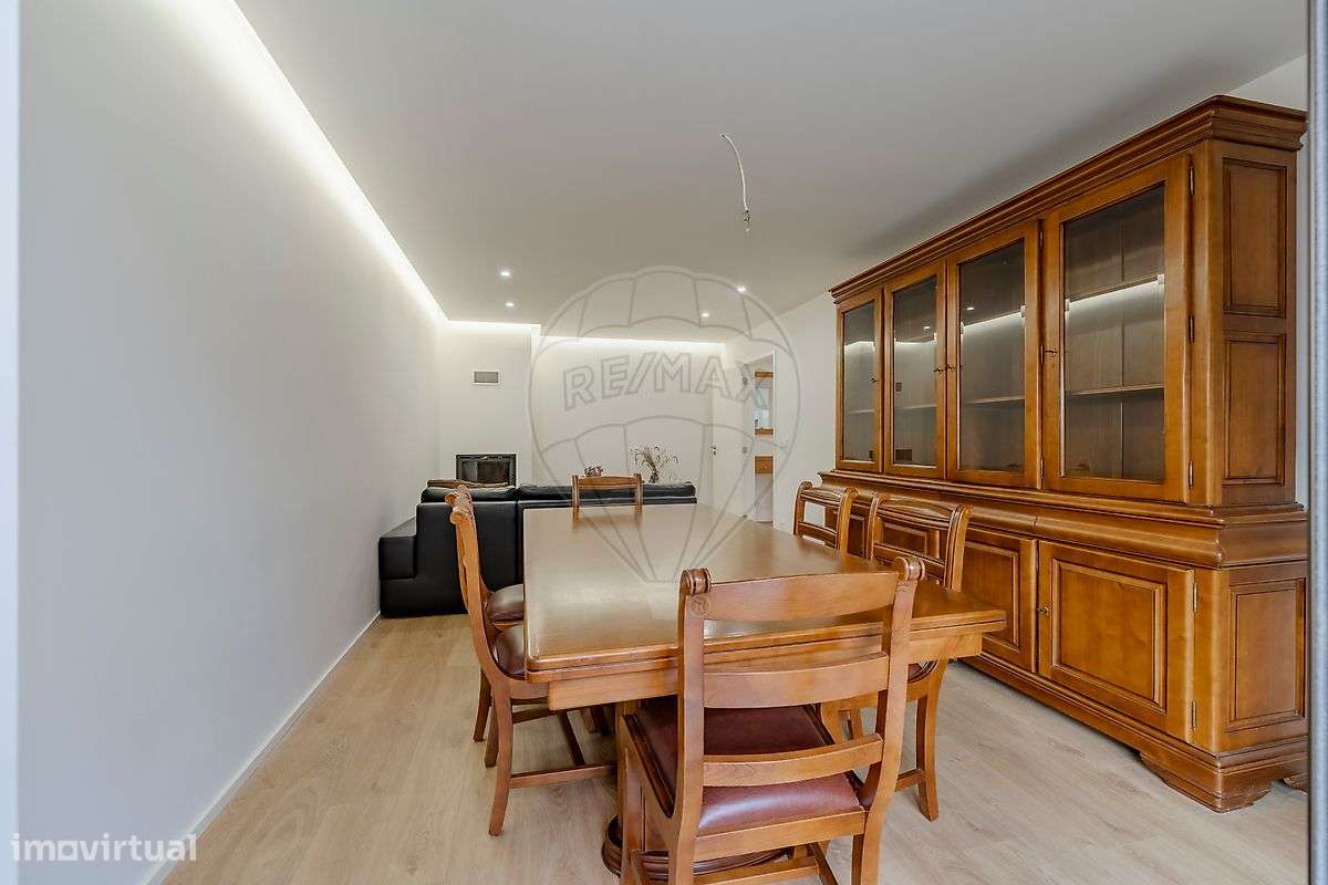 T3 | Remodelado| Rua Quinta dos Apóstolos em Ferreiros - Grande imagem: 4/28