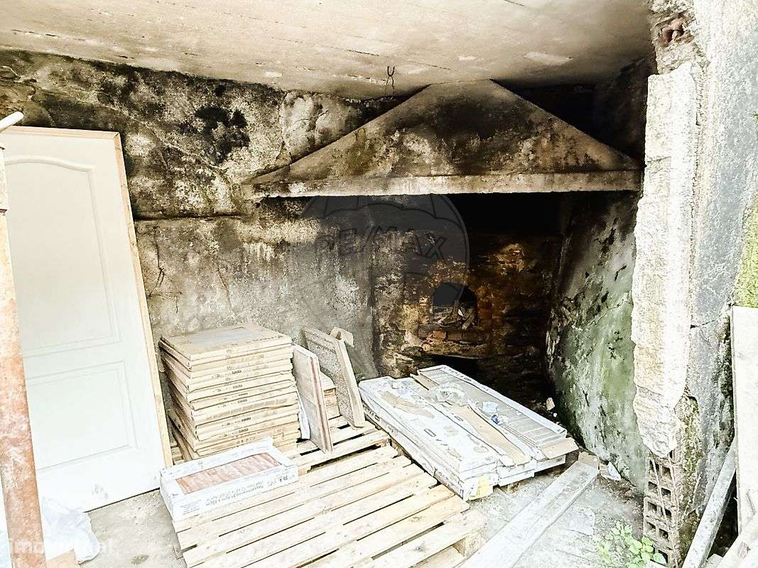 Moradia T2 para venda-14