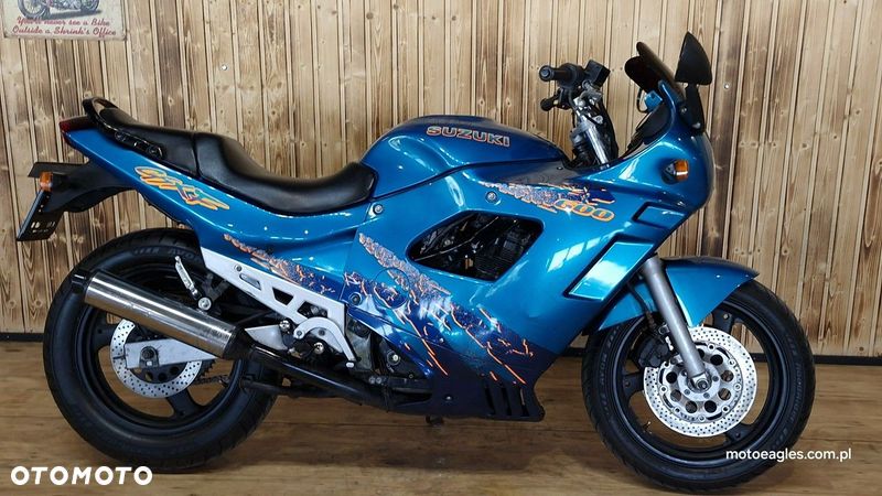 Suzuki GSX - 1