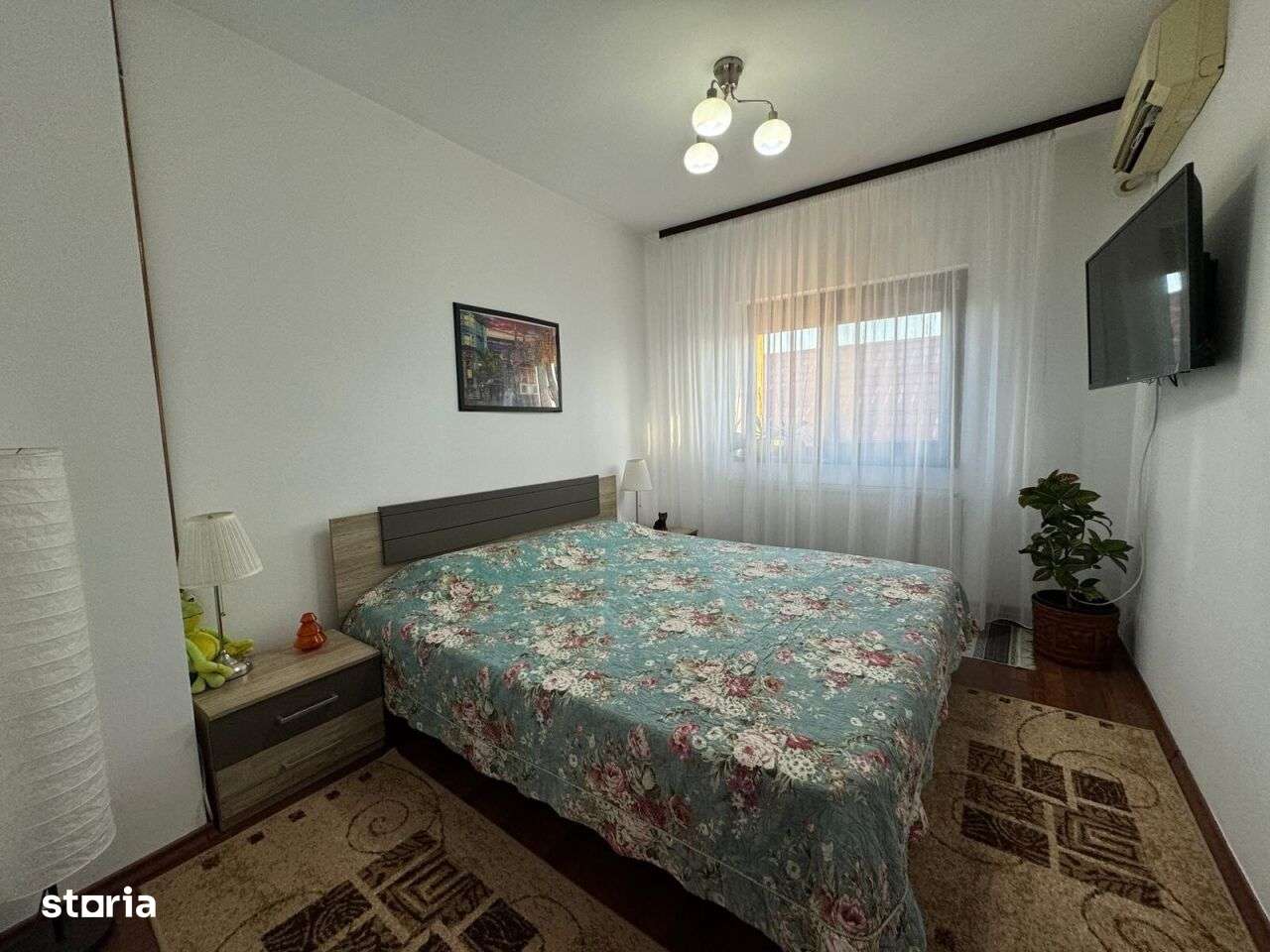 Vila Individuala 7 Camere 4 Locuri Parcare-11