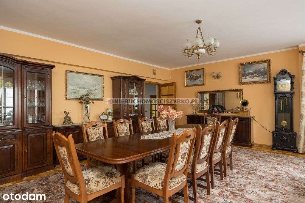 Duży Rodzinny dom na Włochach.-5