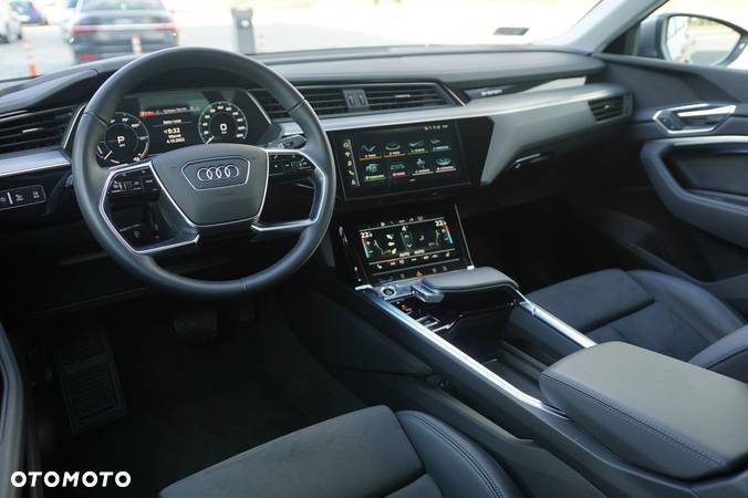 Audi e-tron 50 Quattro Advanced - 19