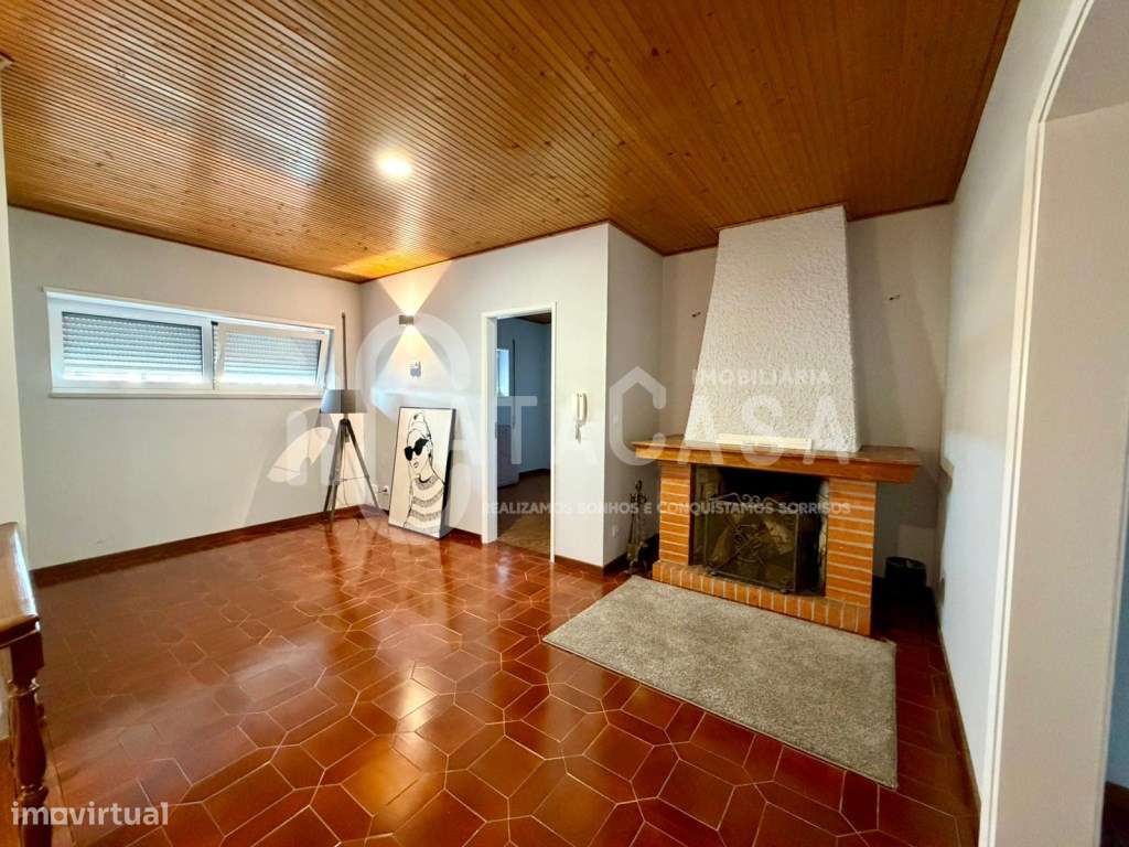 Apartamento T3 Duplex no centro de Esgueira para venda-28