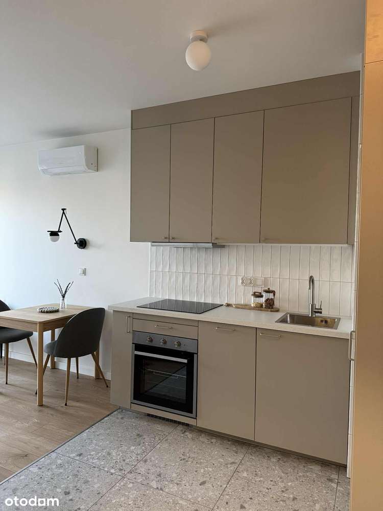 Bezpośrednio 2-pokojowe ul.Portowa Zabłocie klimatyzacja - Pełny obrazek: 4/11