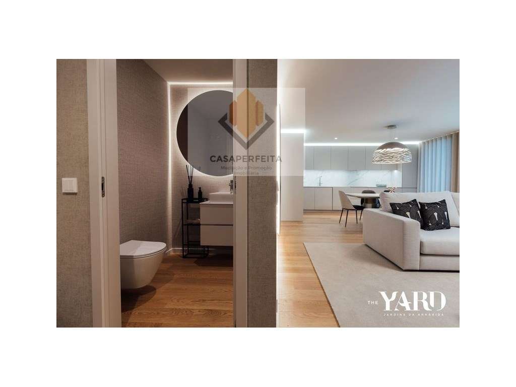 Apartamento T3 Novo de Luxo com Varandas, Arrumos e Lugares de Gara... - Grande imagem: 5/20