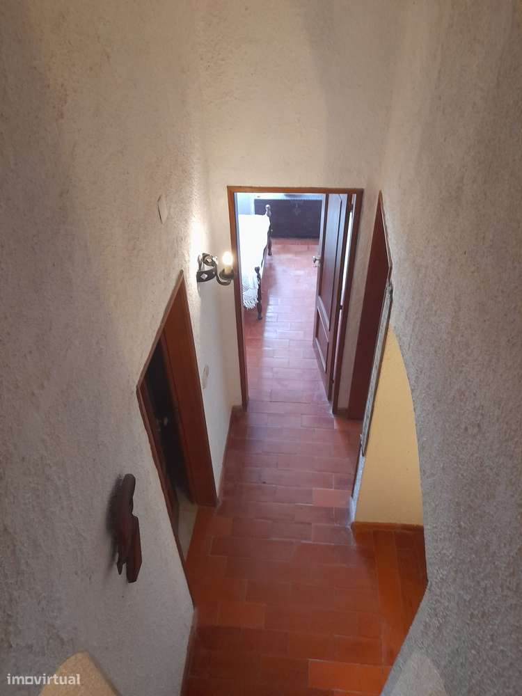 Azeitão/ Parque Natural Arrábida Quinta 7250 m2 com Moradia-16