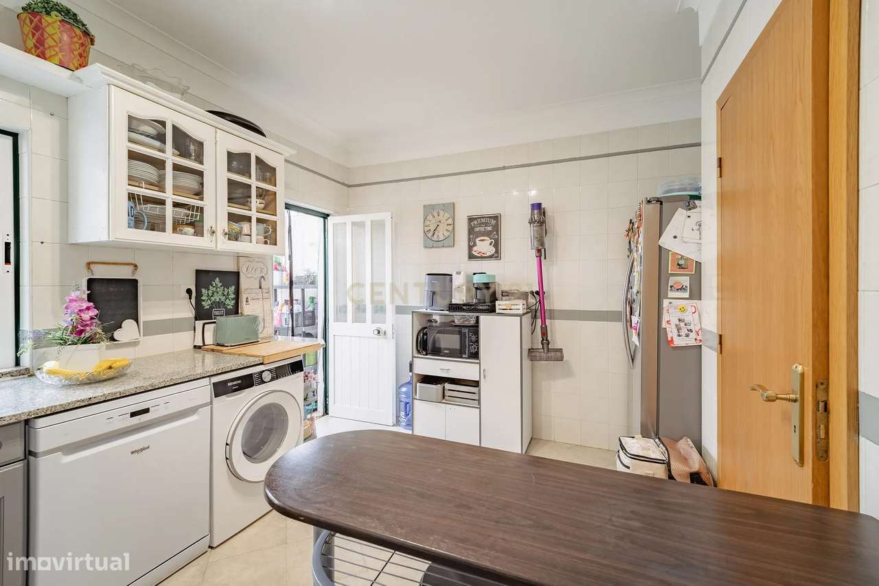 Moradia T3 - Quinta do Conde-32