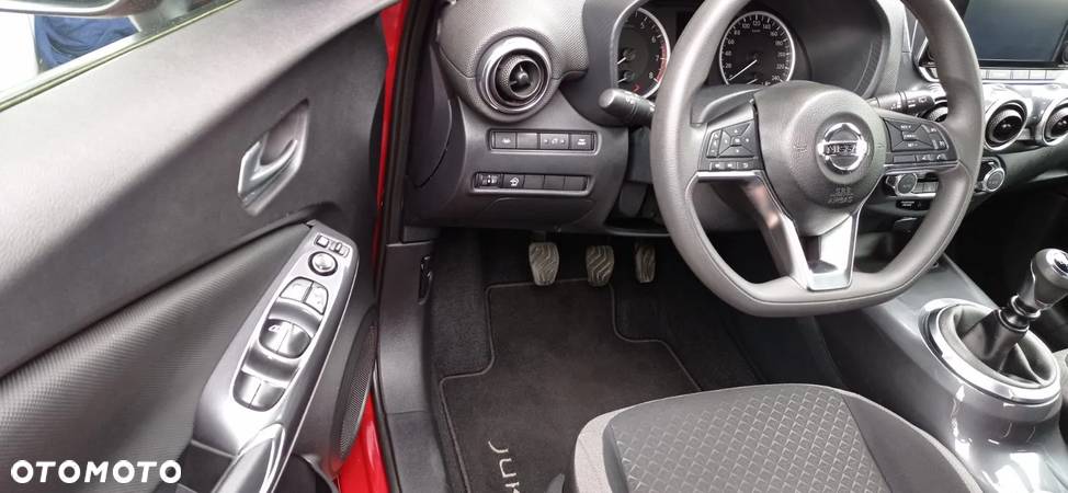 Nissan Juke 1.0 DIG-T N-Connecta - 12