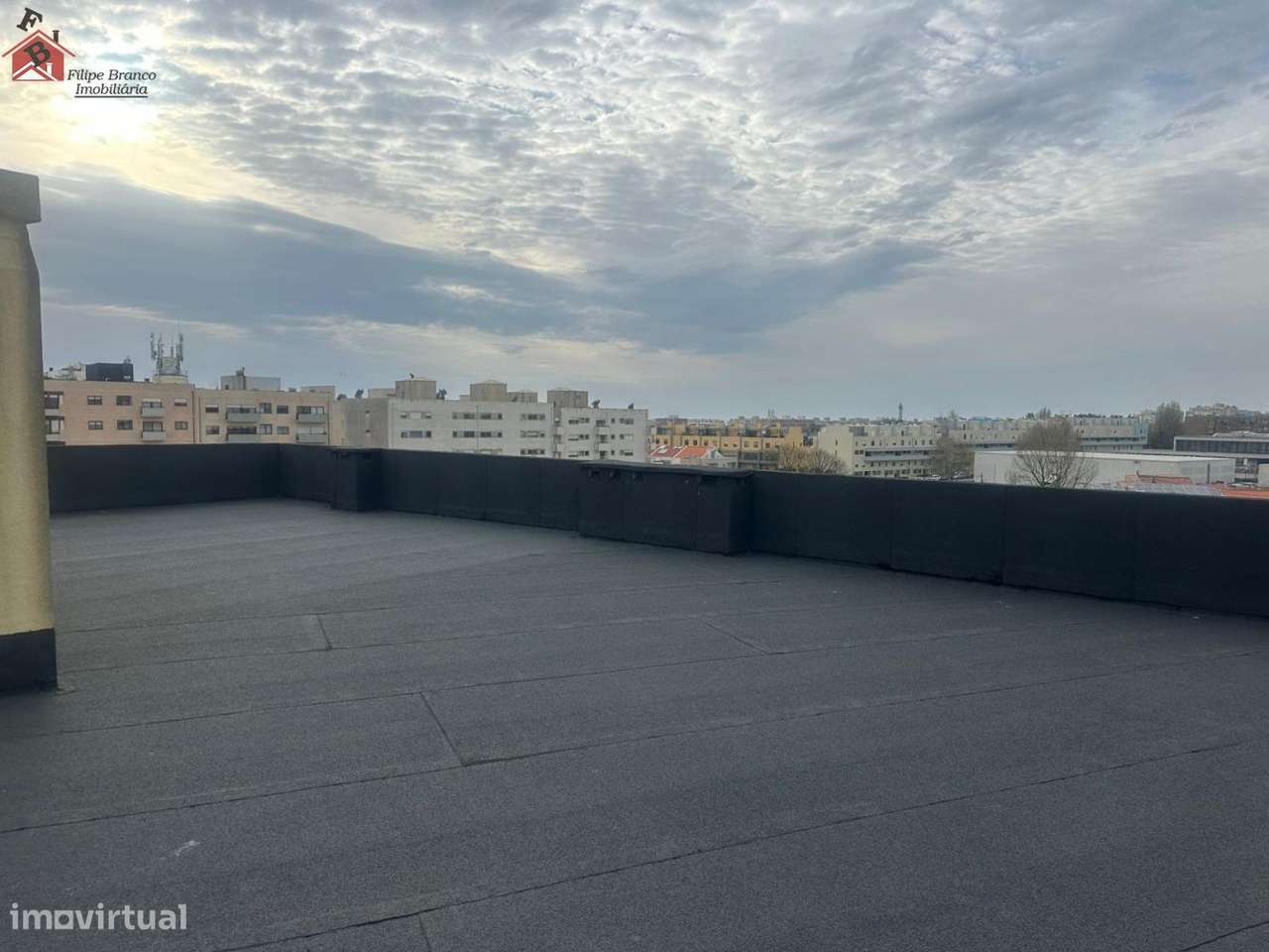 T3+1 centro Leça da Palmeira 3 frentes e vista Mar!-9