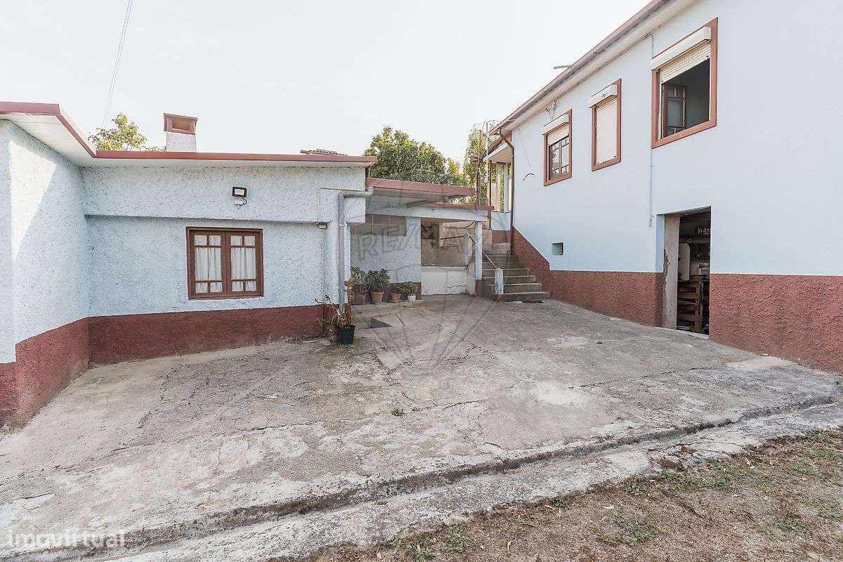 Moradia T2 para venda-13