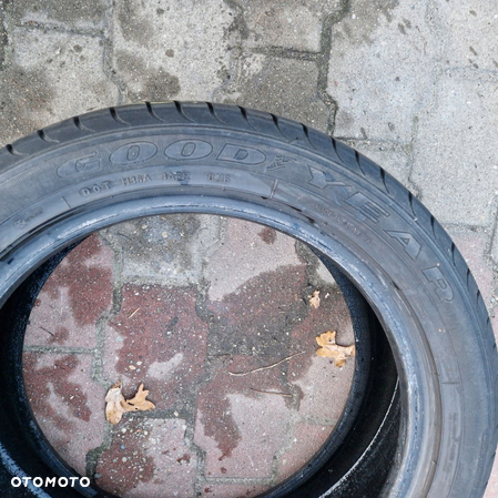 GOODYEAR EFFICIENTGRIP 215/50R17 91V 1x 5,5mm 16R - 3