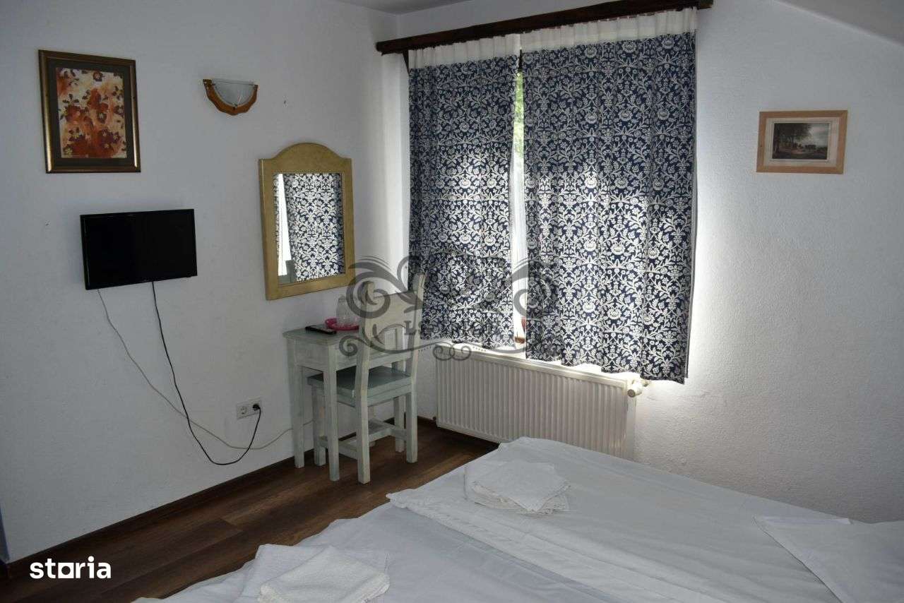 Pensiune superba cu restaurant de vanzare in Moieciu-12