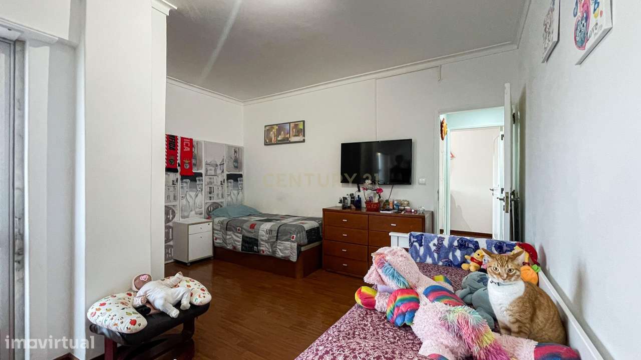 Apartamento T2 Remodelado - Agualva-19