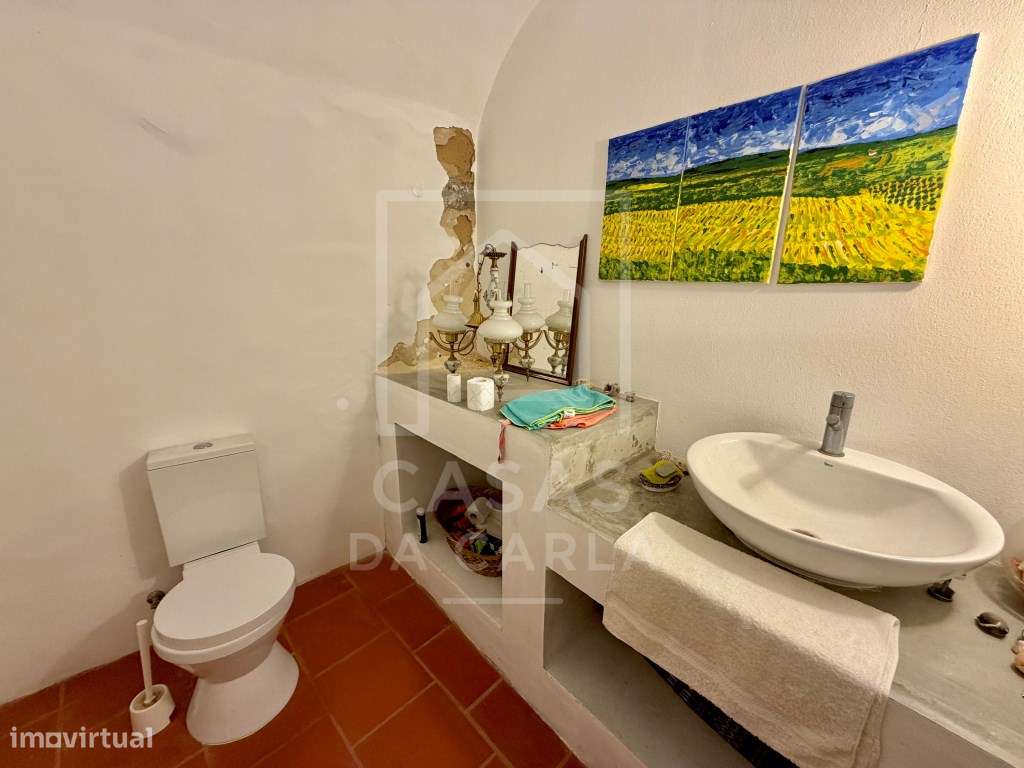 Moradia T5 com quintal e terraço em Vila Alva-12