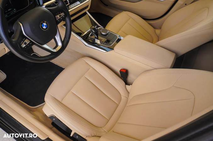 BMW Seria 3 - 12