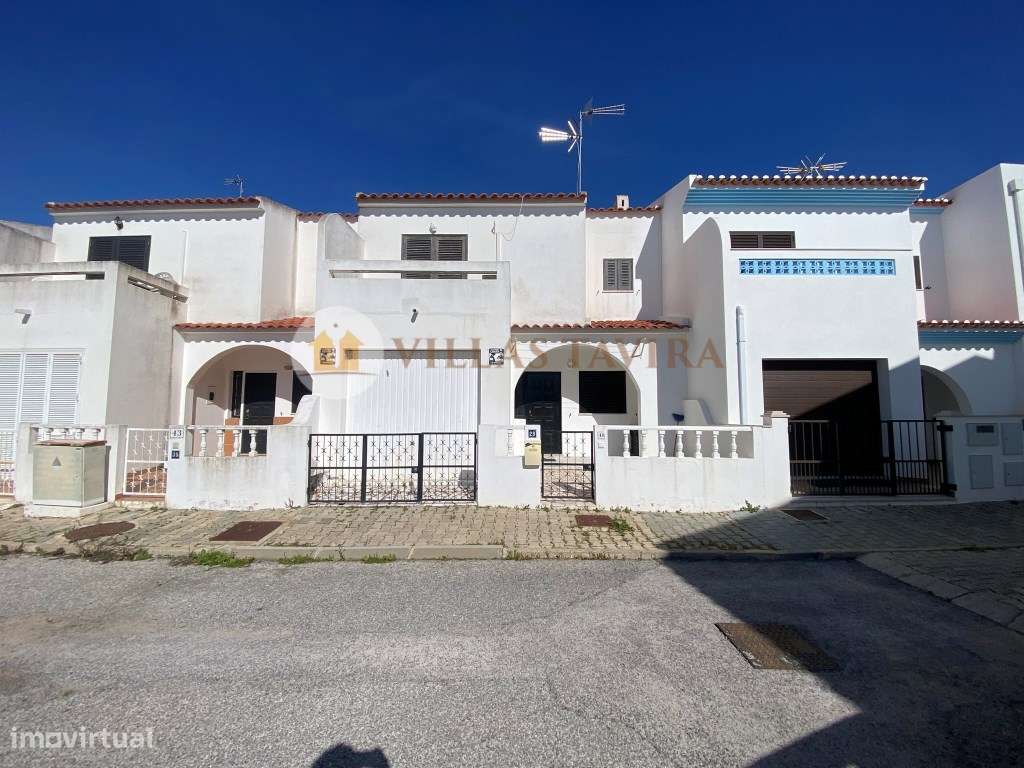 MORADIA COM 3 QUARTOS E GARAGEM - ALAGOA - ALTURA-19
